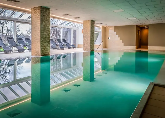 4 sterren hotel: Silva Hotel Spa-Balmoral