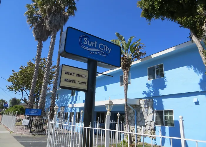 Surf City Inn & Suites