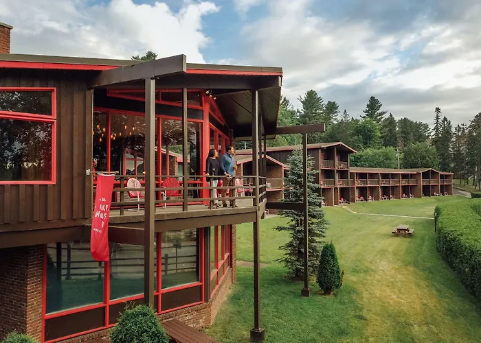Lakehouse At High Peaks Resort