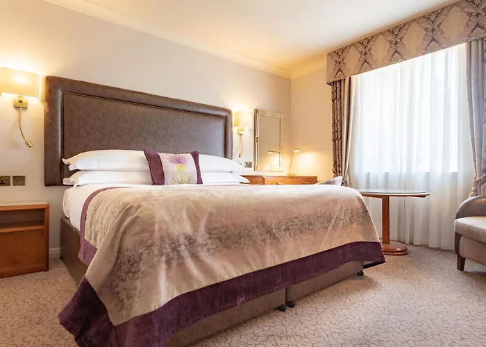 Swan'S Nest Hotel
