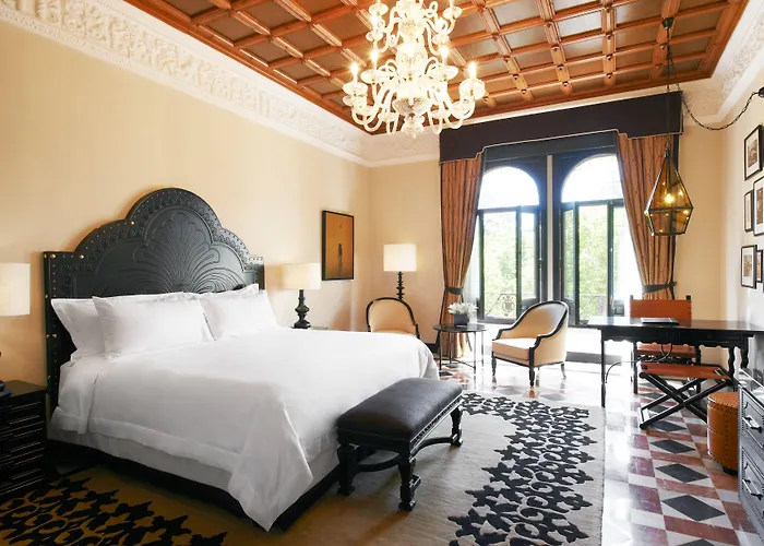 Hotel romântico: Hotel Alfonso Xiii, A Luxury Collection Hotel, Seville