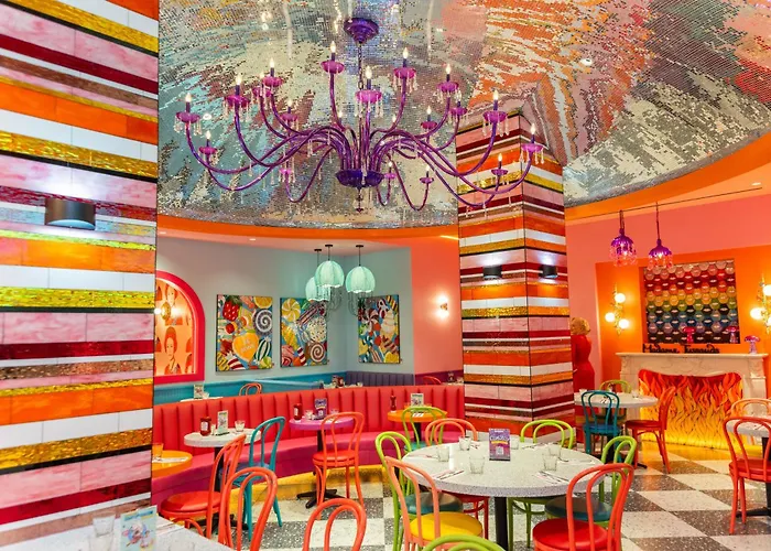 Hotel Jacuzzi: Oyo Times Square