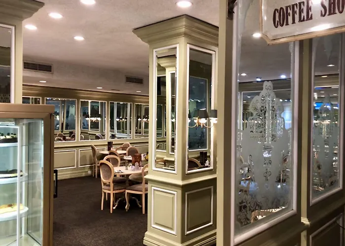 Luxury hotel only: The Royal Hotel By Coastlands Hotels & Resorts