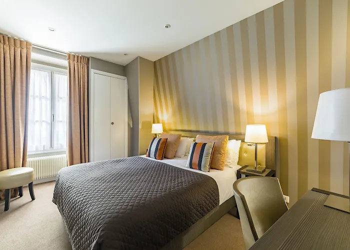 Goedkoop hotel: Eiffel Kennedy