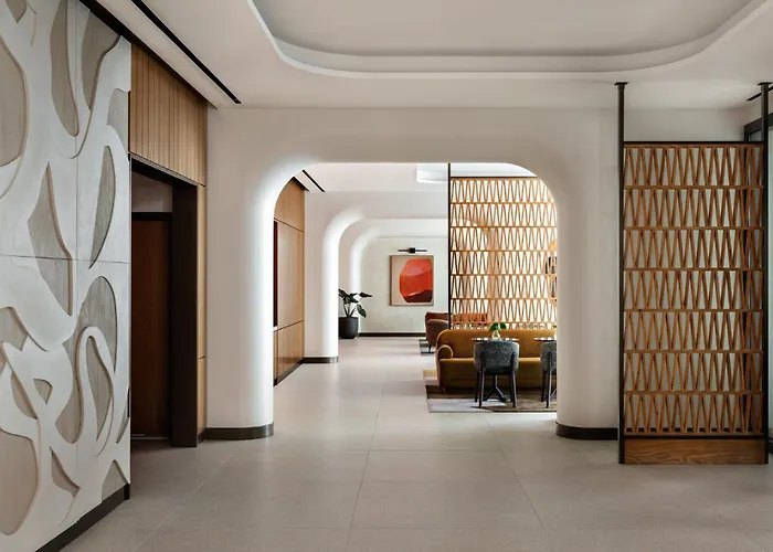 3 star hotel: Kimpton Theta New York - Times Square By Ihg