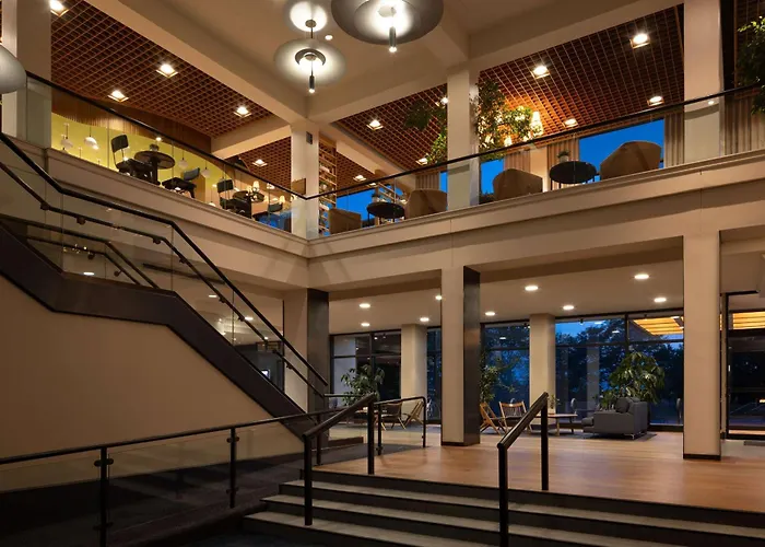 Hotel Champlain Burlington, Curio Collection By Hilton