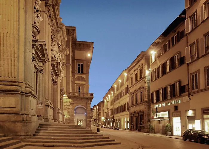 Hotel 4 estrelas: Hotel De La Ville