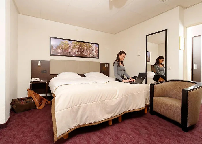 3 star hotel: Best Western Dam Square Inn