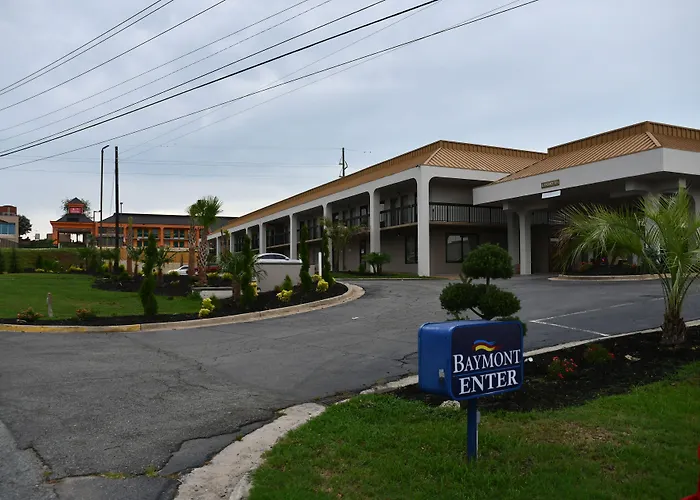 Motel: Baymont By Wyndham Macon I-75
