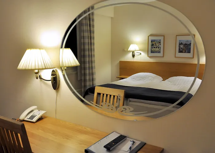 Hotel céntrico: Hotel Amadeus By First
