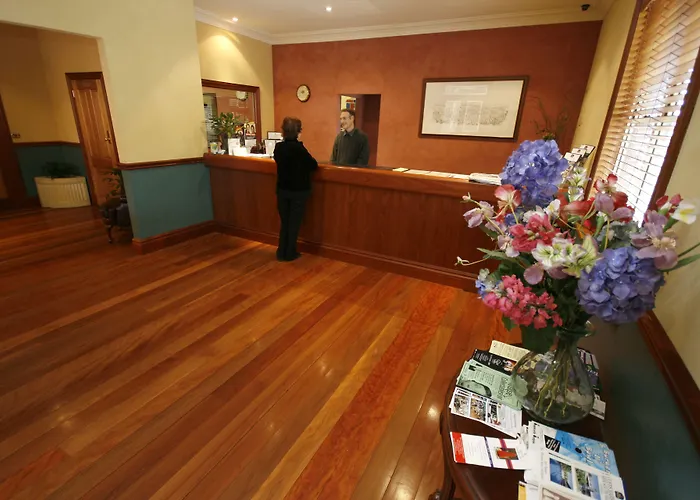 Best Western Plus All Settlers Motor Inn