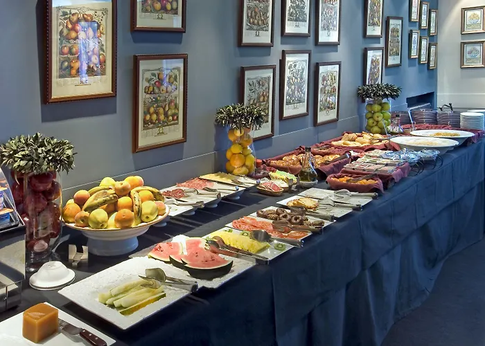 Hotel Moderno Puerta Del Sol