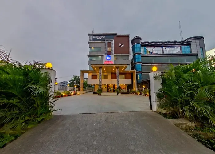 Central hotel: Zip By Spree Hotels Grand Legacy Prime