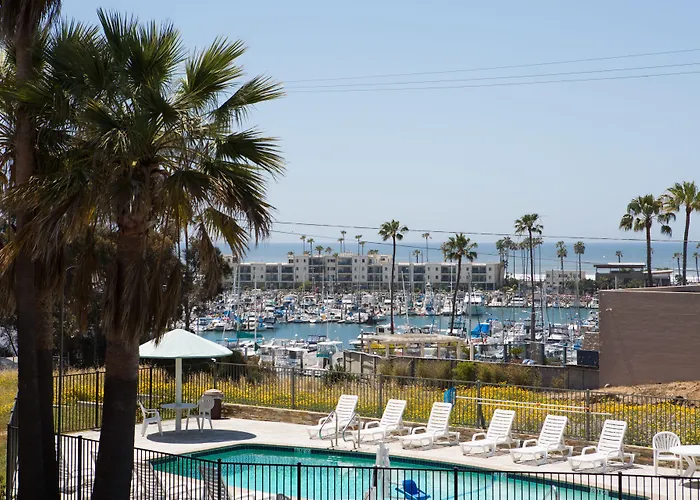Days Inn By Wyndham Oceanside