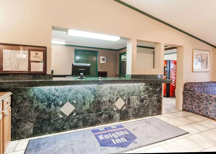 Trip to College Knights Inn Farmington Hills