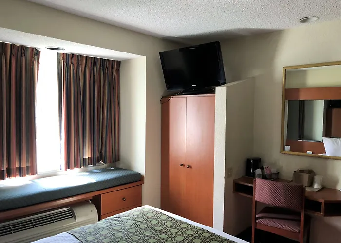 Sleep Inn & Suites -Capitol