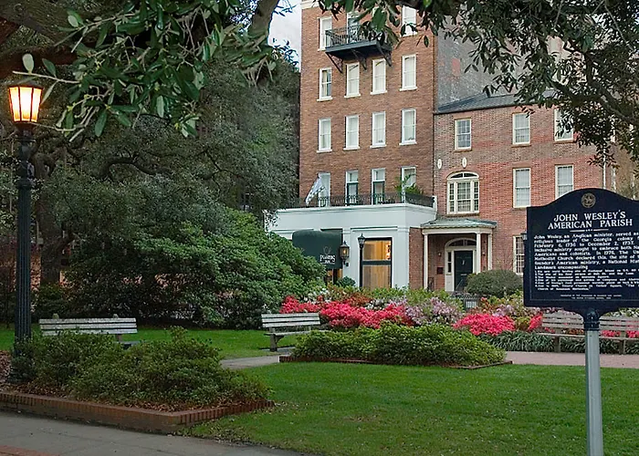 Planters On Reynolds Square (Adults Only)