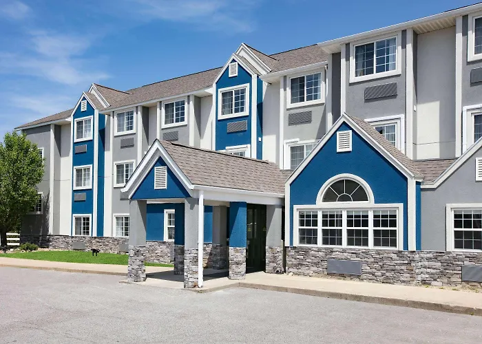 Luxury hotel only: Microtel Inn By Wyndham Beckley