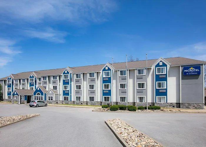 Luxury hotel only: Microtel Inn By Wyndham Beckley
