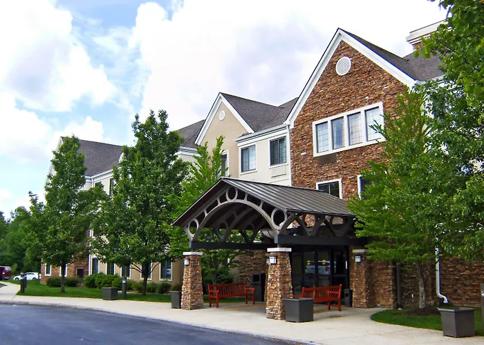 Beach hotel: Sonesta Es Suites Charlotte Arrowood