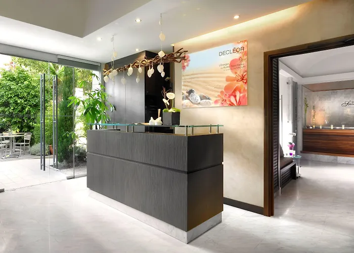 Splendid & Spa