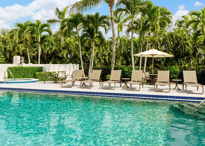 3 star hotels Olde Marco Island And Suites