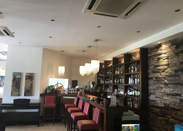 Lassi Hotel