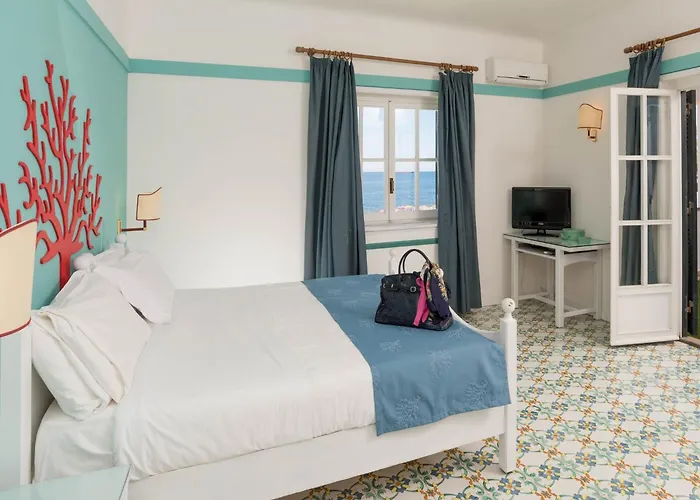 Romantic hotel: Sunbay Park Hotel