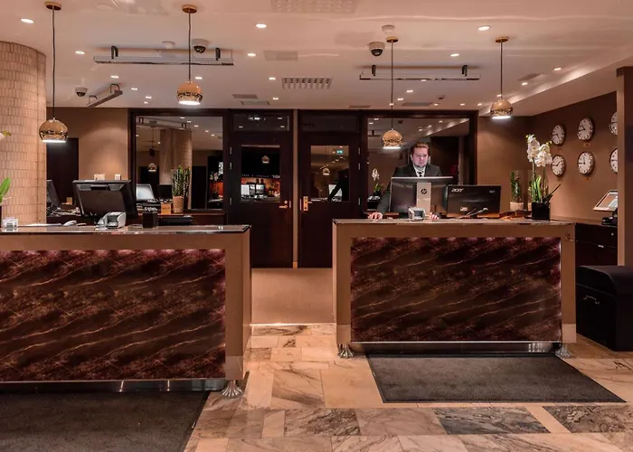 Hotel with view: Radisson Blu Marina Palace Hotel, Turku