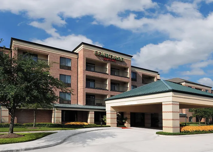 Beach hotel: Courtyard By Marriott Houston Northwest