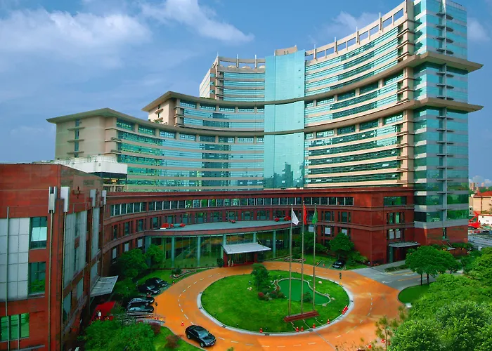 Jin Jiang Pine City Hotel