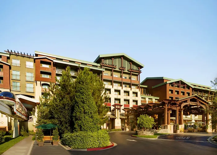 Hotels with pool Disney'S Grand Californian & Spa