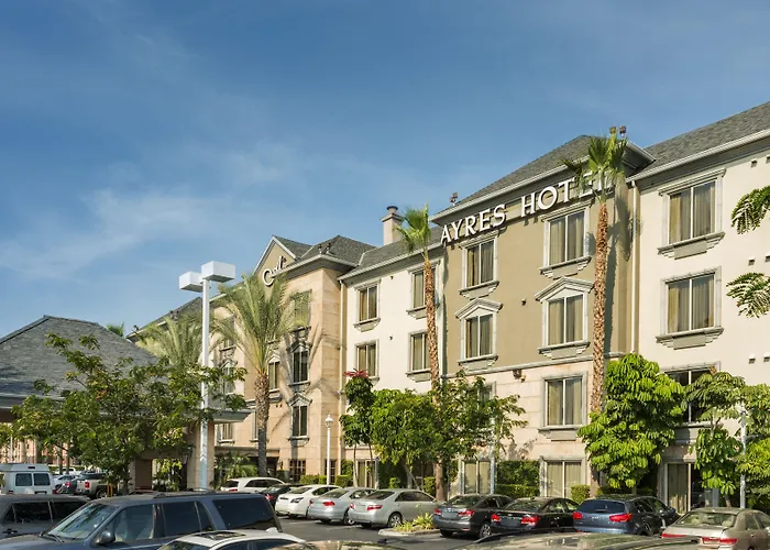 Luxury hotel only: Ayres Hotel Anaheim