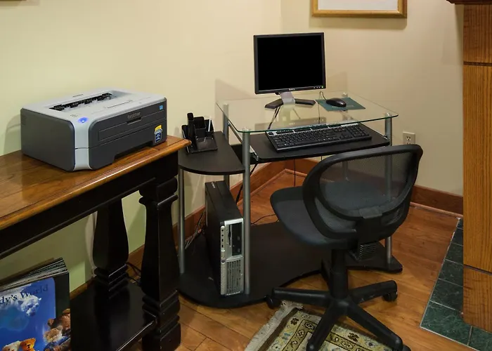 Airport Hotel: Country Inn & Suites By Radisson, Lansing, Mi