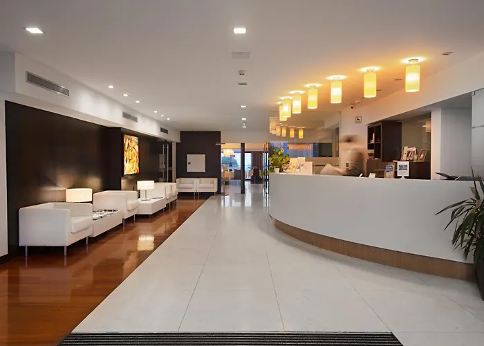 Hotel com piscina: Hotel Dos Zimbros