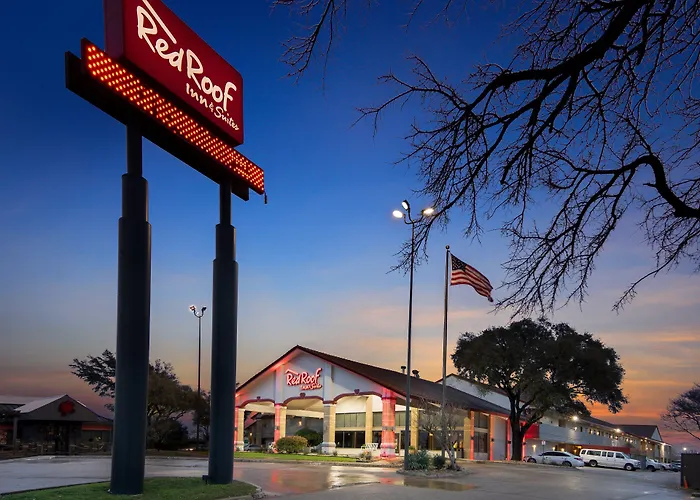 Irving Inn & Suites At Dfw Airport