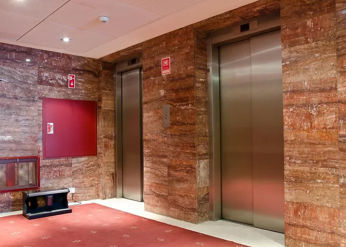 VIP Executive Entrecampos - &Conference