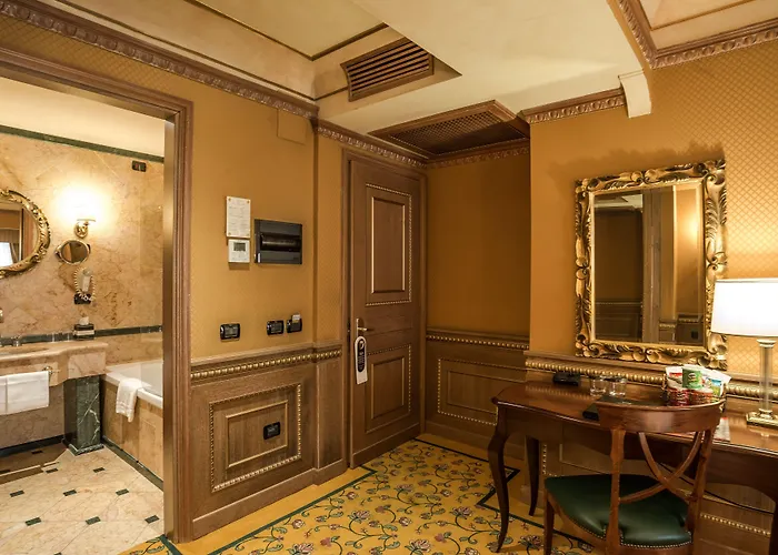 Hotel de luxo Apenas: River Palace Hotel