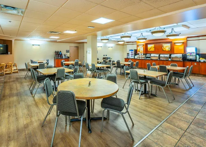 Comfort Inn & Suites