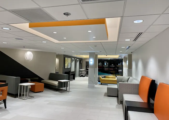 Hotel with view: La Quinta Inn By Wyndham Lynnwood