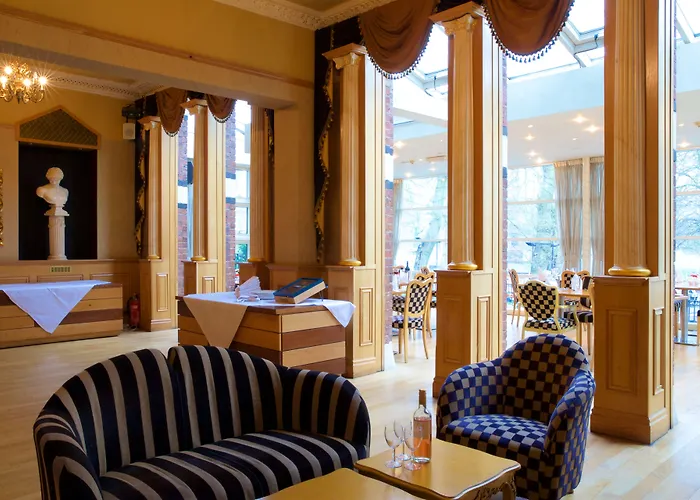 Beach Hotels Liverpool Aigburth By Belvilla