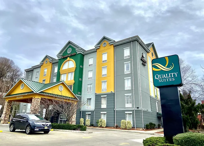 Romantic hotels Quality Suites Nyc Gateway