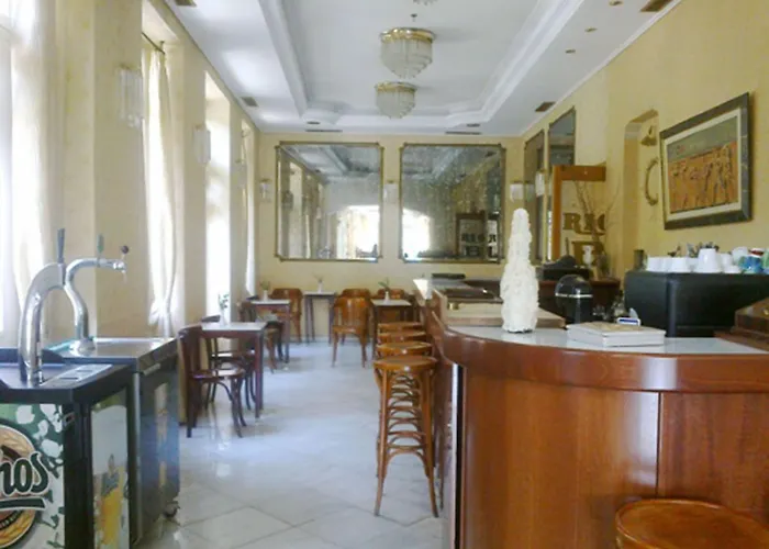 Self catering: Hotel Rio Athens