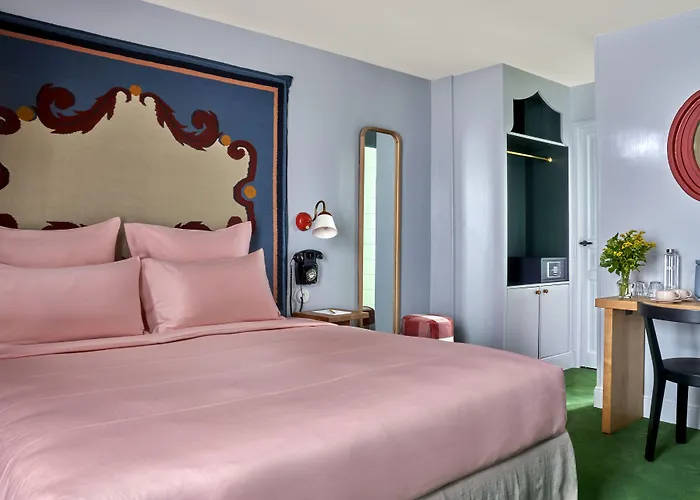Hôtel 4 étoiles: Hôtel d'Angleterre Champs Elysées