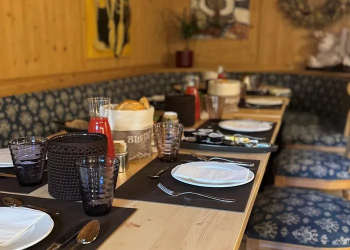 Hotel Garni Pineta San Martino in Badia