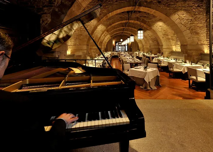 Hotel de golf: Parador De Santiago - Hostal Reis Catolicos