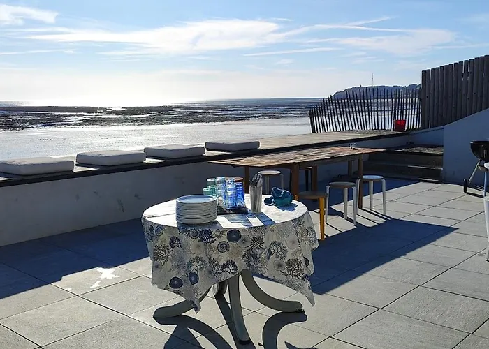  Le Bain Des Dames