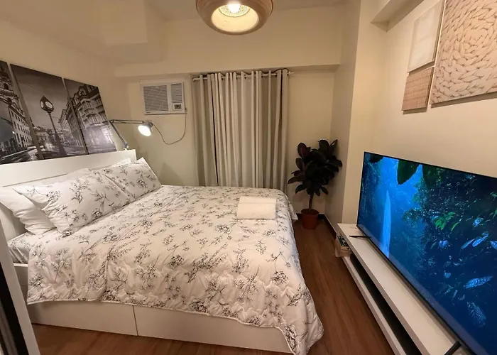 The Camden Place 1Br Condo Apartment