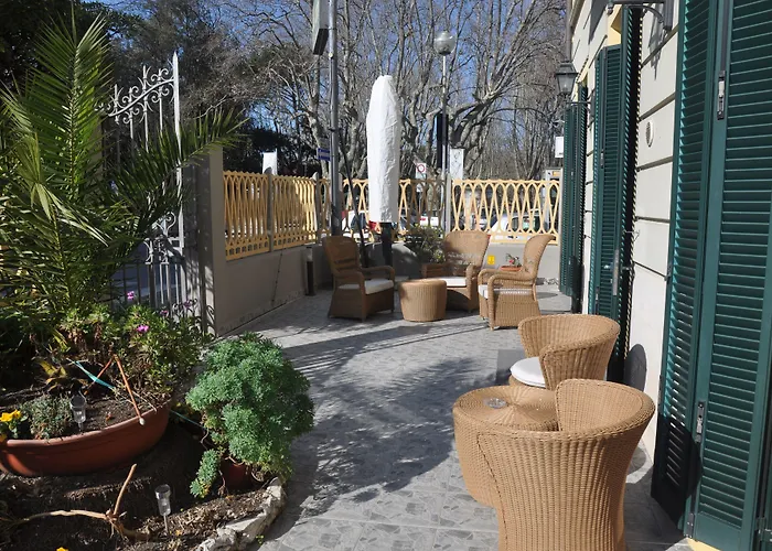 Hotel Vittoria Viareggio