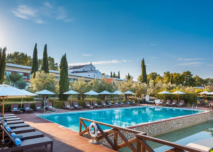 Convento do Espinheiro, Historic Hotel&Spa